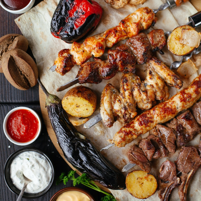 Photo of beatifully arranged food